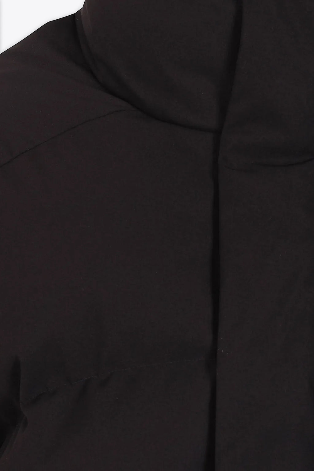 alt-image__Piumino-nero-in-nylon-con-imbottitura-sintetica---Riot-Puffer