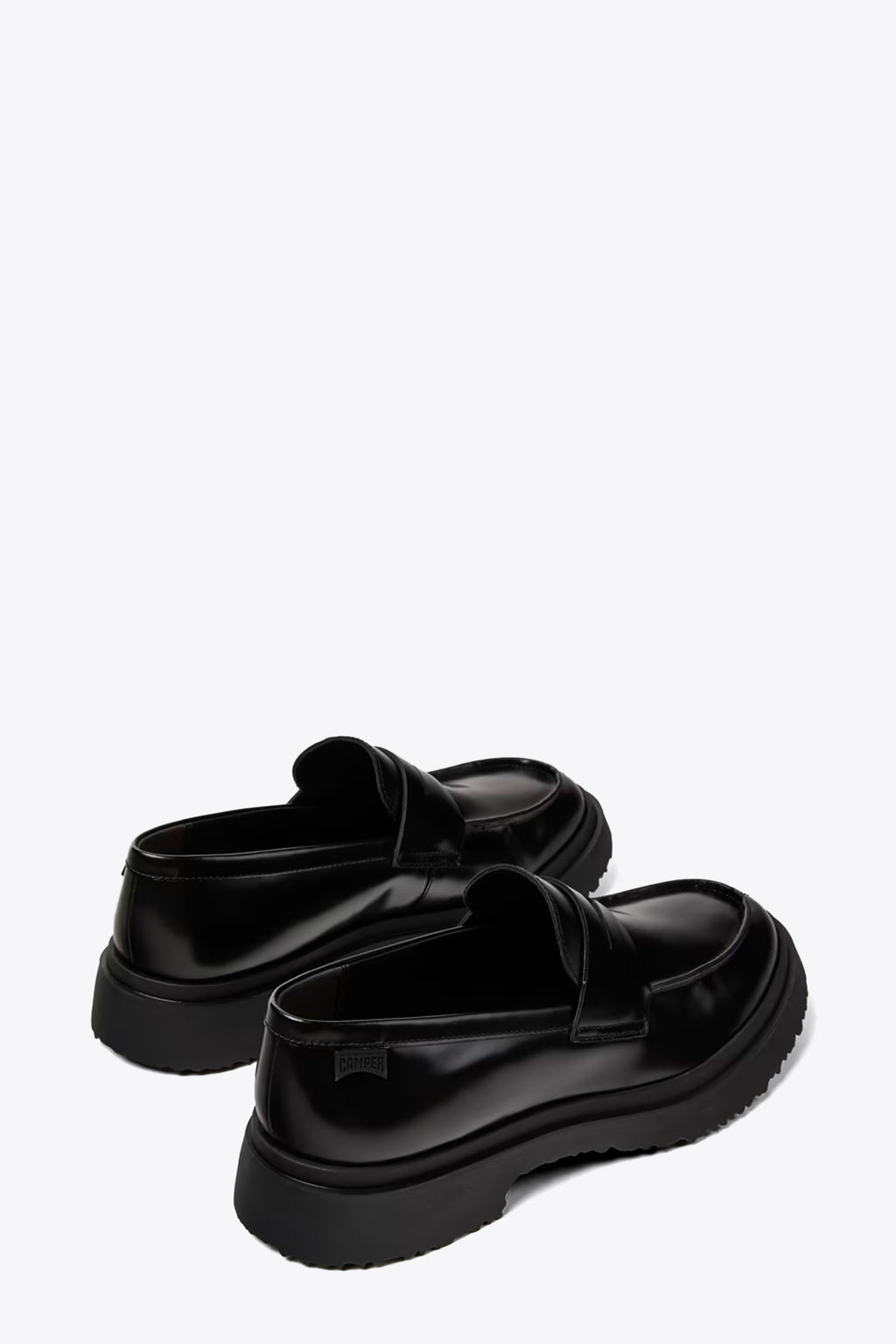 alt-image__Mocassino-nero-in-pelle---Walden