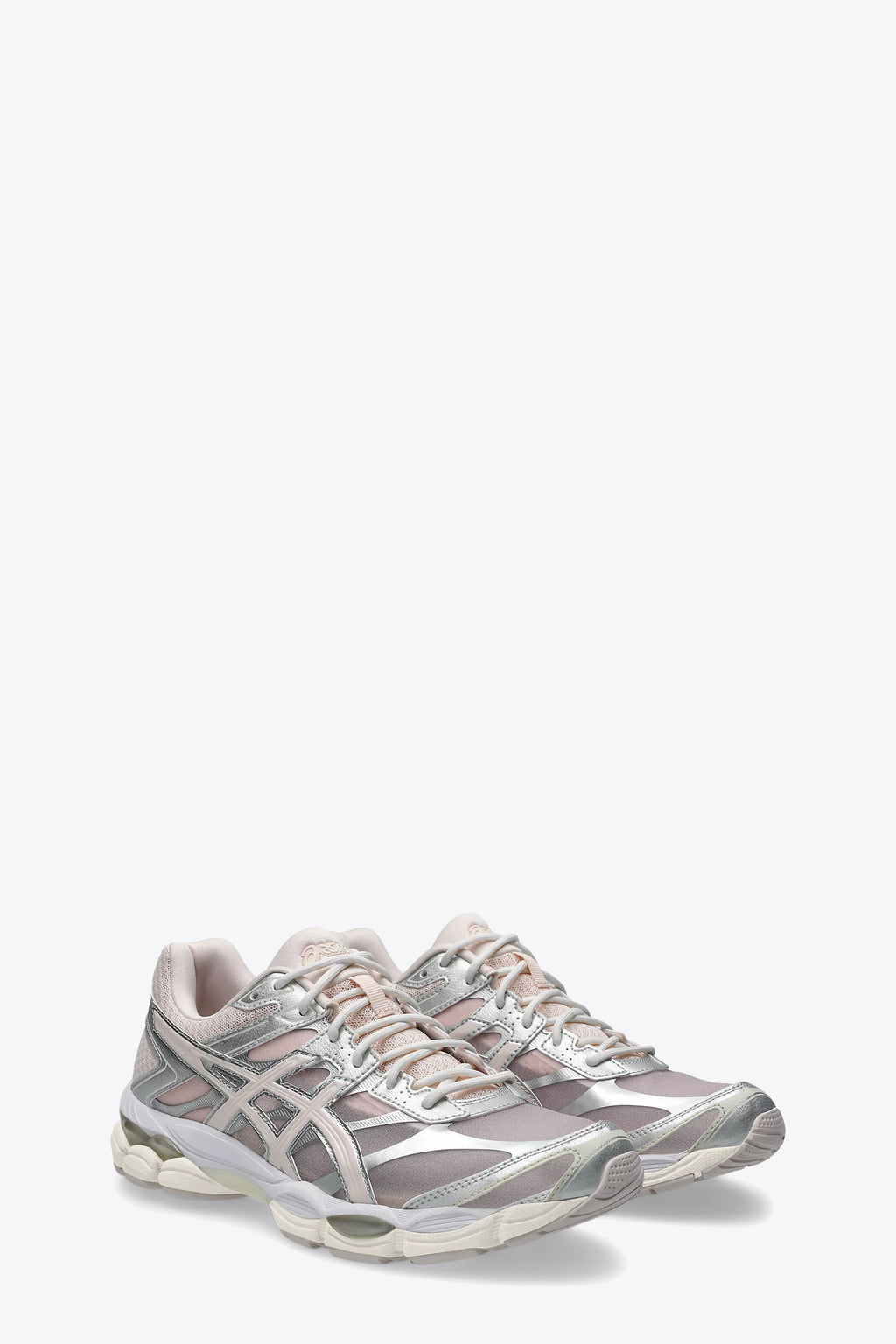 alt-image__Sneaker-bassa-in-mesh-rosa-e-dettagli-argento---Asics-Gel-Cumulus-16