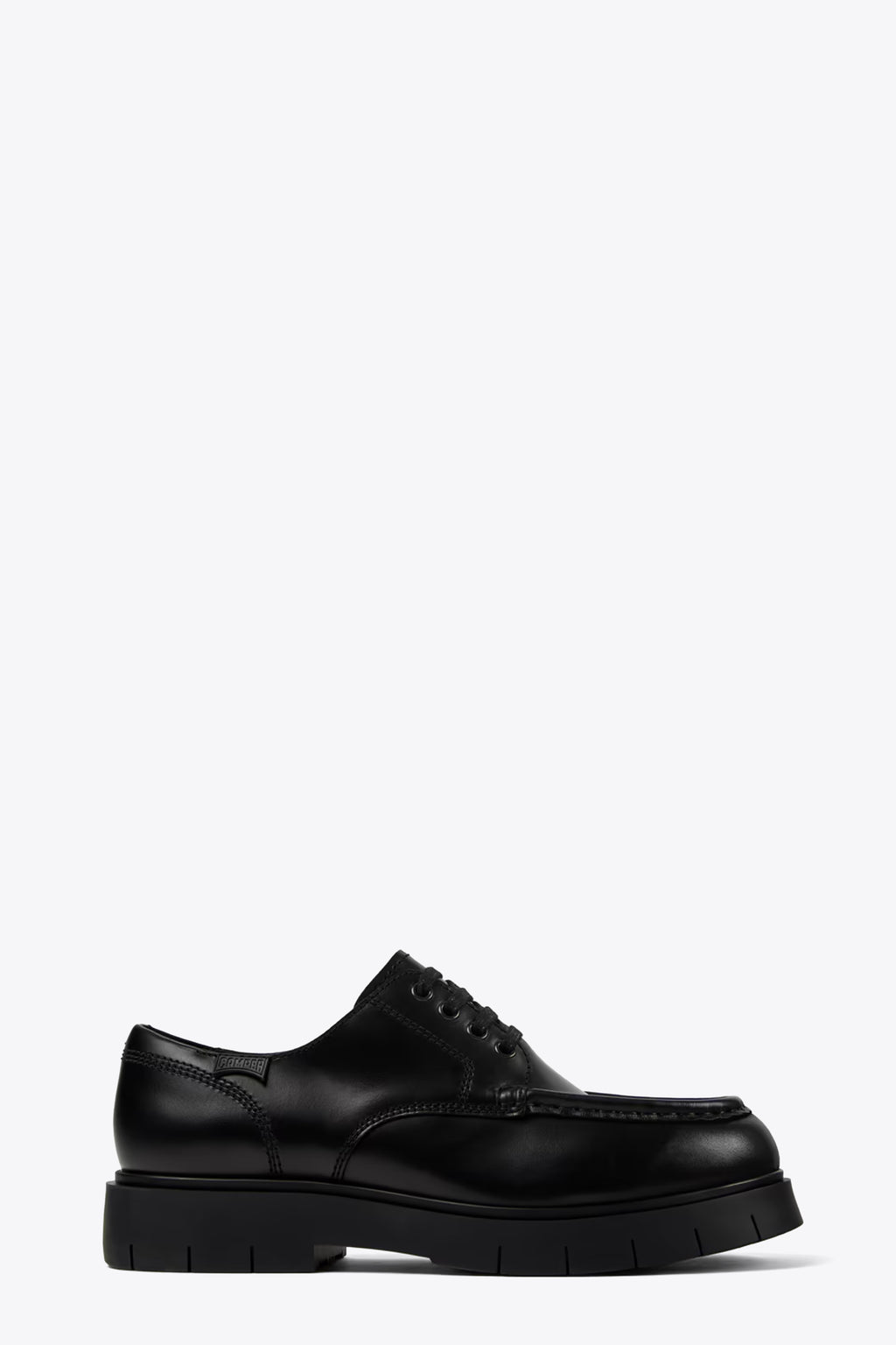 alt-image__Scarpa-derby-in-pelle-nera-con-cucitura-a-vista---Alaro