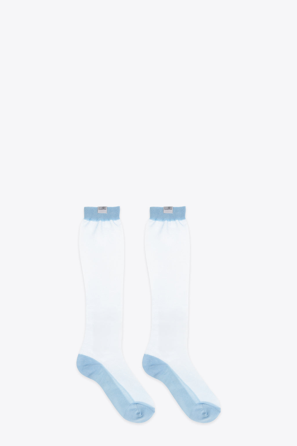 alt-image__Calzini-velati-in-organza-celeste