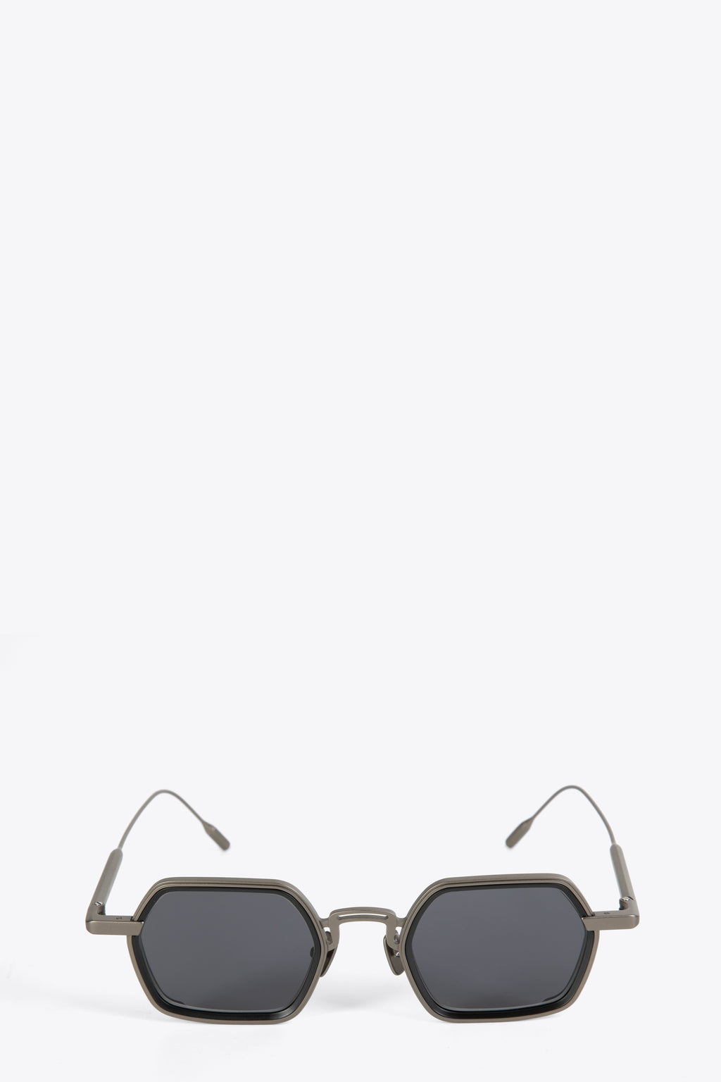 alt-image__SQUADRATO-Grigio/nero