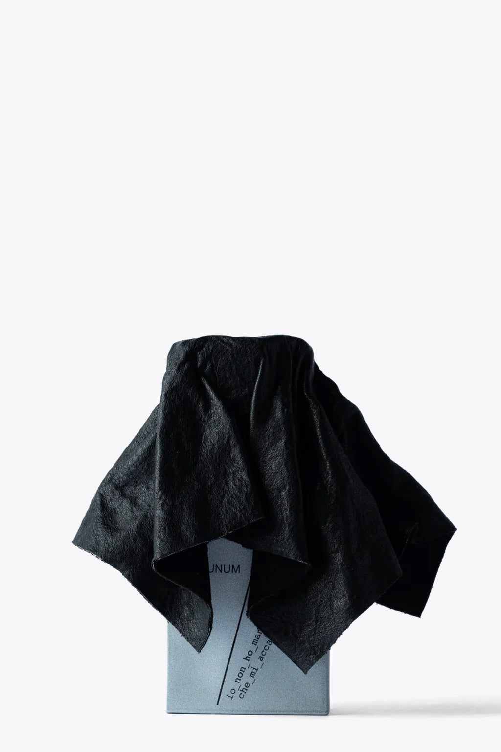 alt-image__EXTRAIT-DE-PARFUM-100-ML--Nero/bianco