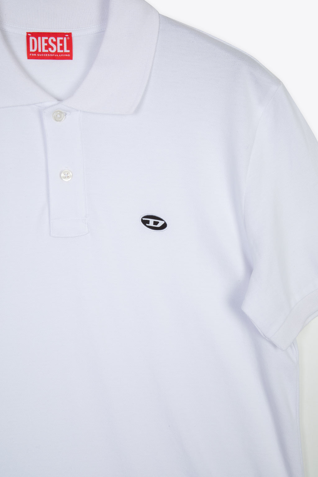 alt-image__White-polo-shirt-with-Oval-D-logo-patch---T-Smith-Doval-Pj
