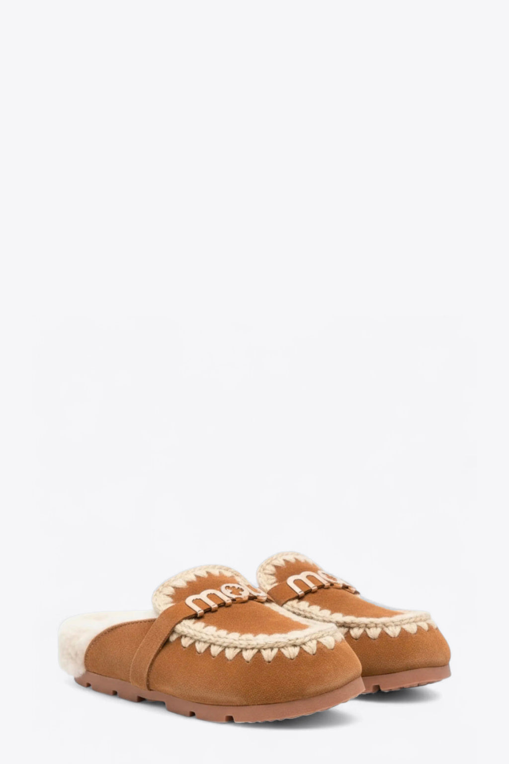 alt-image__Ciabatta-in-montone-color-cammello-con-logo---Winter-Bio-Slide