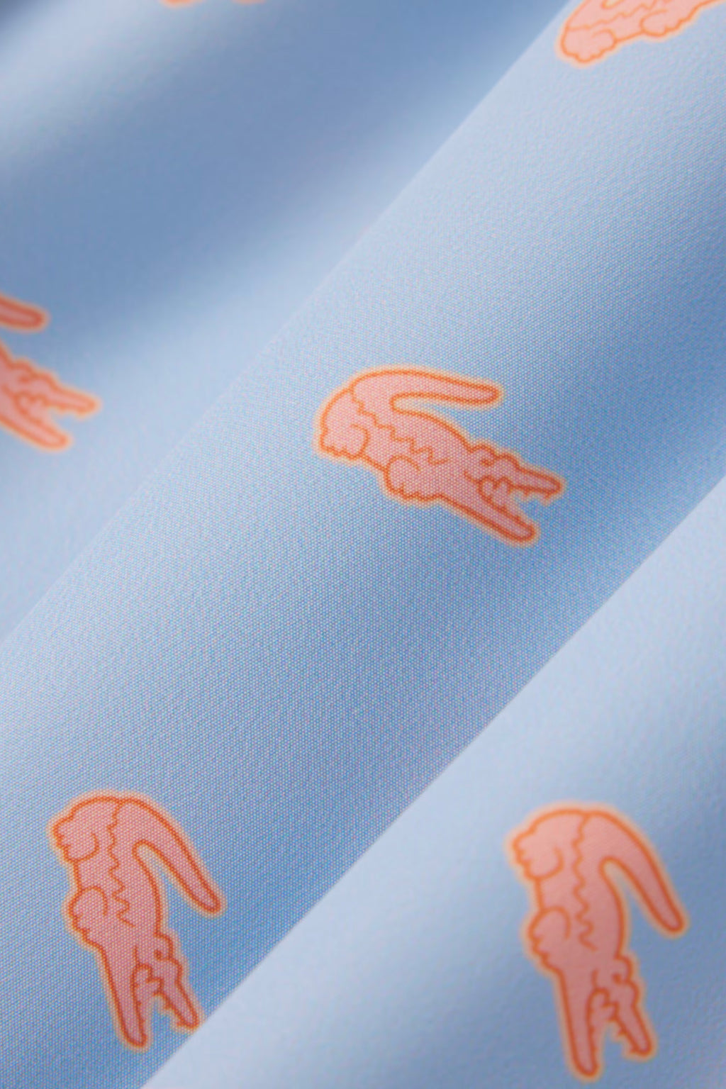 alt-image__Boxer-da-mare-in-nylon-celeste-con-pattern-coccodrilli-rosa