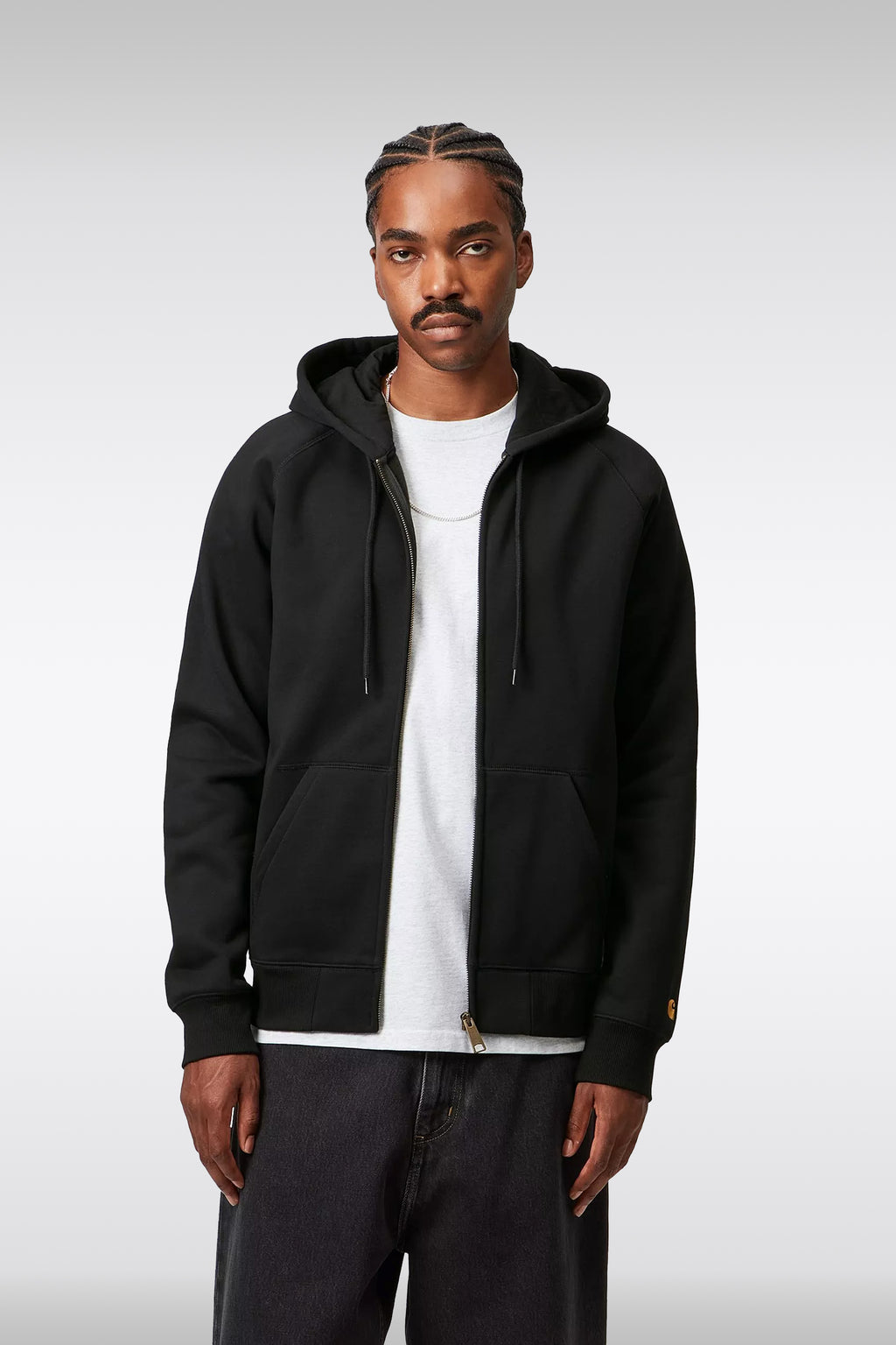 alt-image__Felpa-nera-con-cappuccio-e-zip---Hooded-Chase-Jacket