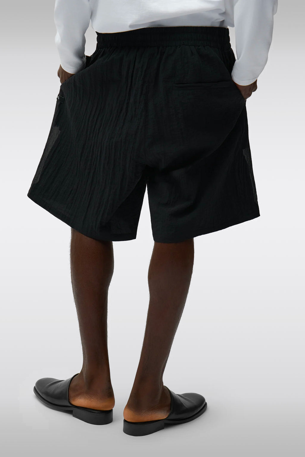 alt-image__Shorts-in-nylon-traspirante-nero-con-coulisse---Mesh-Shorts