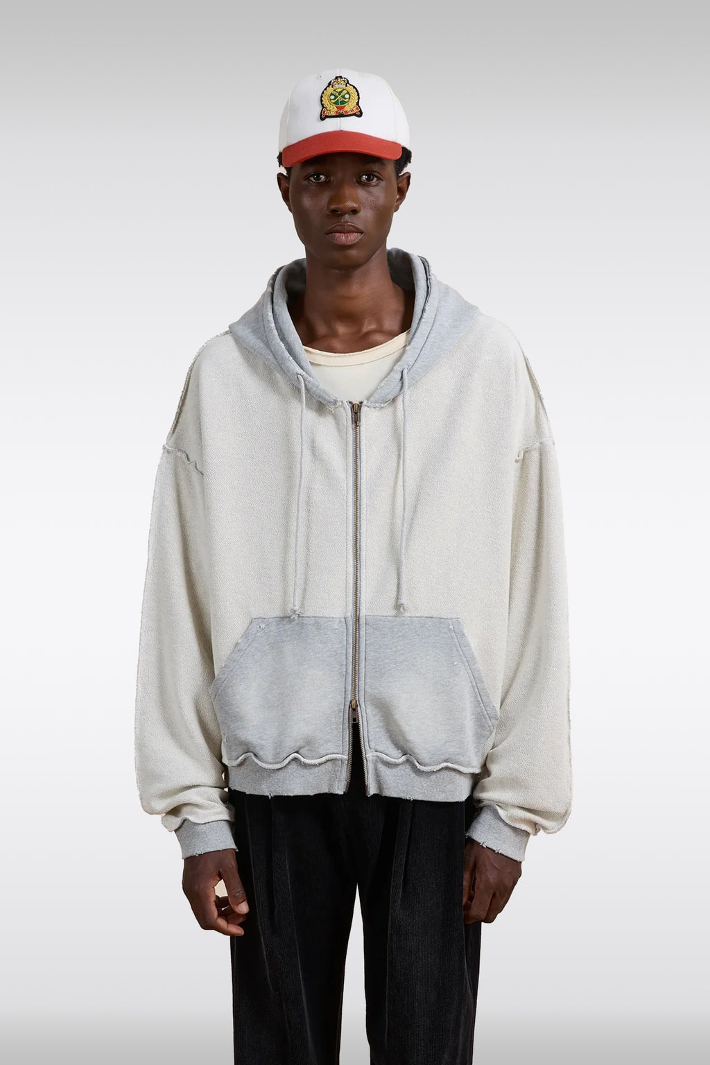 alt-image__Felpa-grigia-al-rovescio-con-cappuccio-e-zip---Deconstructed-Terry-Zip-Up-Hoodie