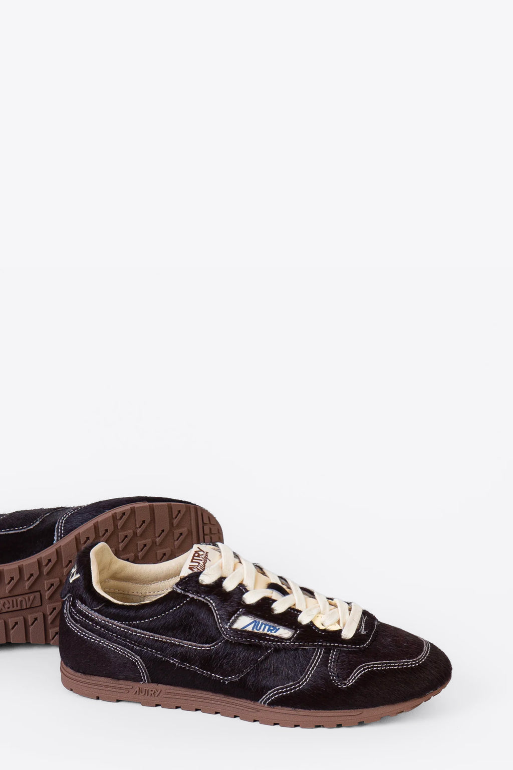 alt-image__Sneaker-bassa-in-cavallino-marrone---Windspin-Low