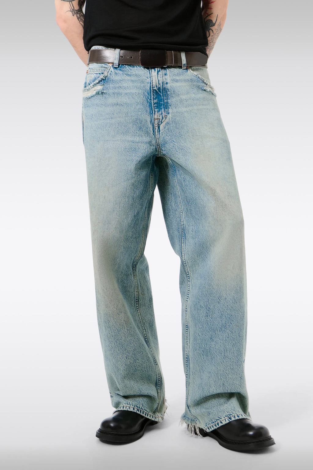 alt-image__Jeans-in-denim-sabbiato