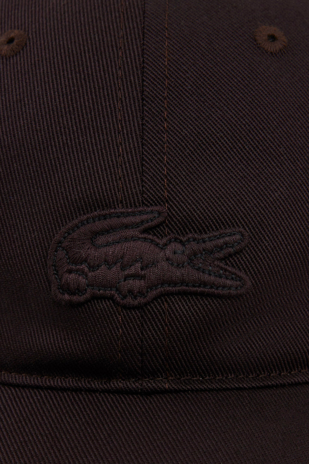 alt-image__Cappello-in-twill-marrone-con-visiera-e-logo-ricamato-frontale