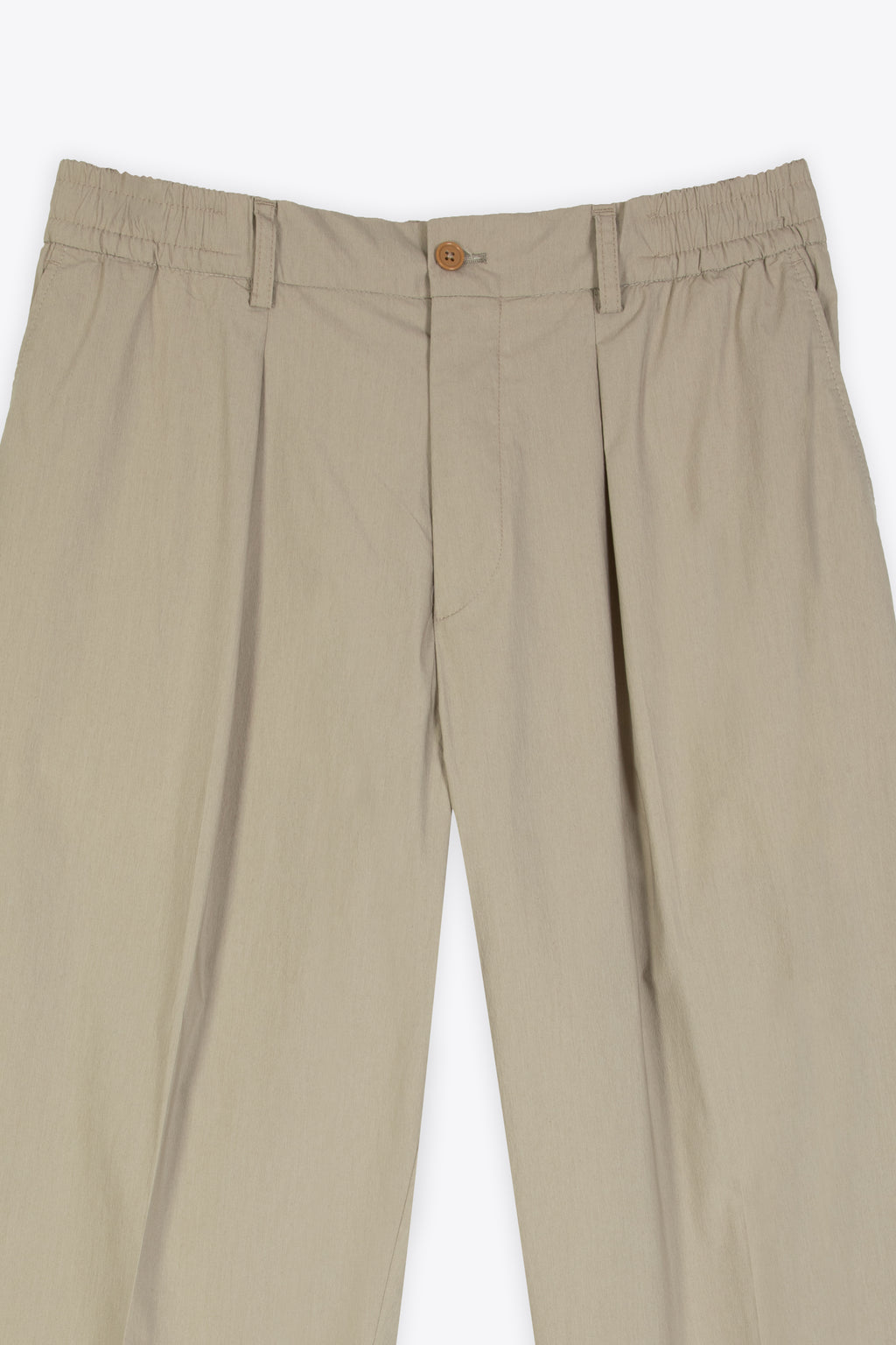 alt-image__Pantalone-in-cotone-tecnico-kaki-con-pince-ed-elastico-in-vita