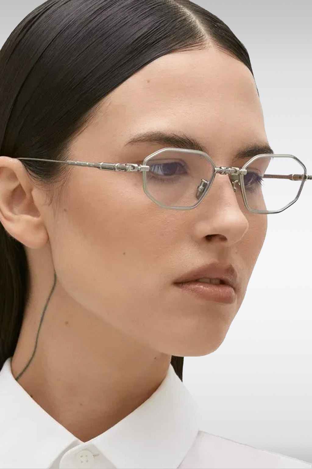 alt-image__Silver-toned-metal-hexagonal-glasses-with-transparent-lenses---H66