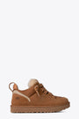 Sneaker bassa in suede color cammello con interno in montone - M Lowmel 