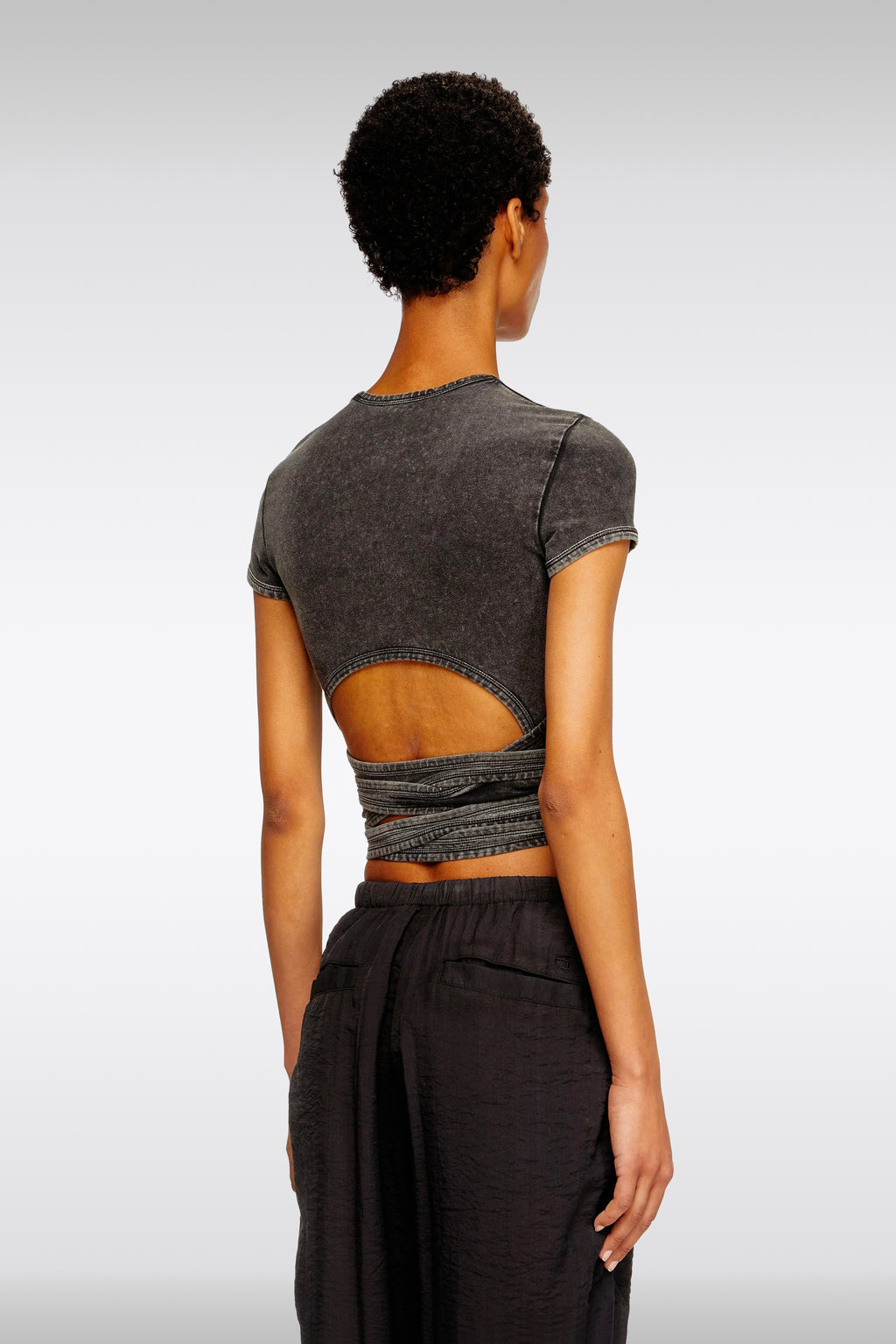 alt-image__T-shirt-grigia-stonewashed-in-cotone-con-lacci-incrociati---T-Bunny-Tail-R1