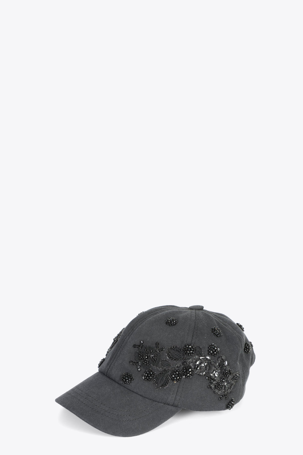 alt-image__HAND-EMBROIDERY-CAP-Nero