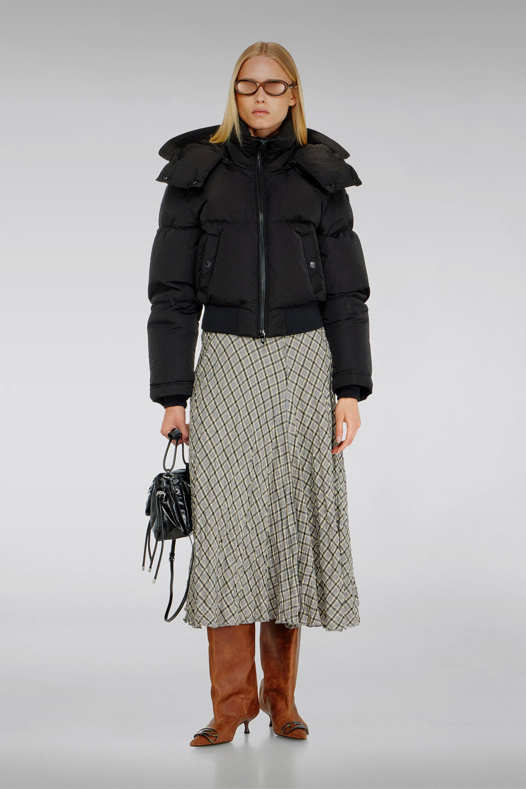 alt-image__W-PEYT-SHORT-NEW-WD-GIACCA-Nero