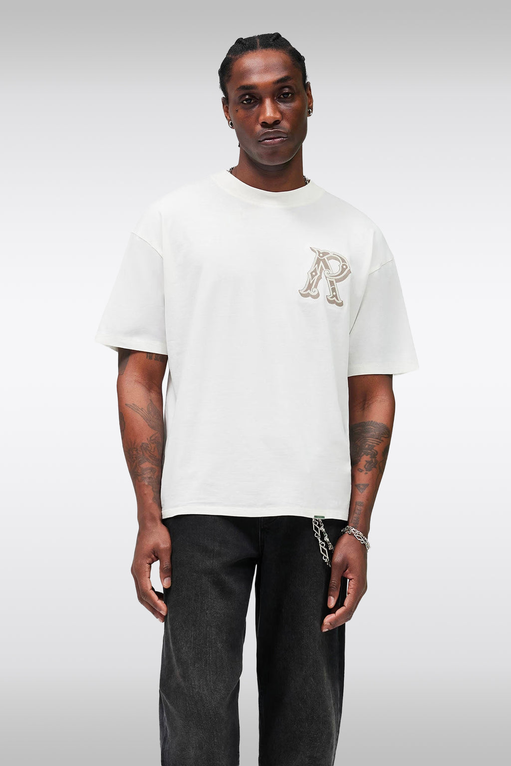 alt-image__T-shirt-in-cotone-panna-con-logo-stampato-al-petto---Western-Inital-T-shirt