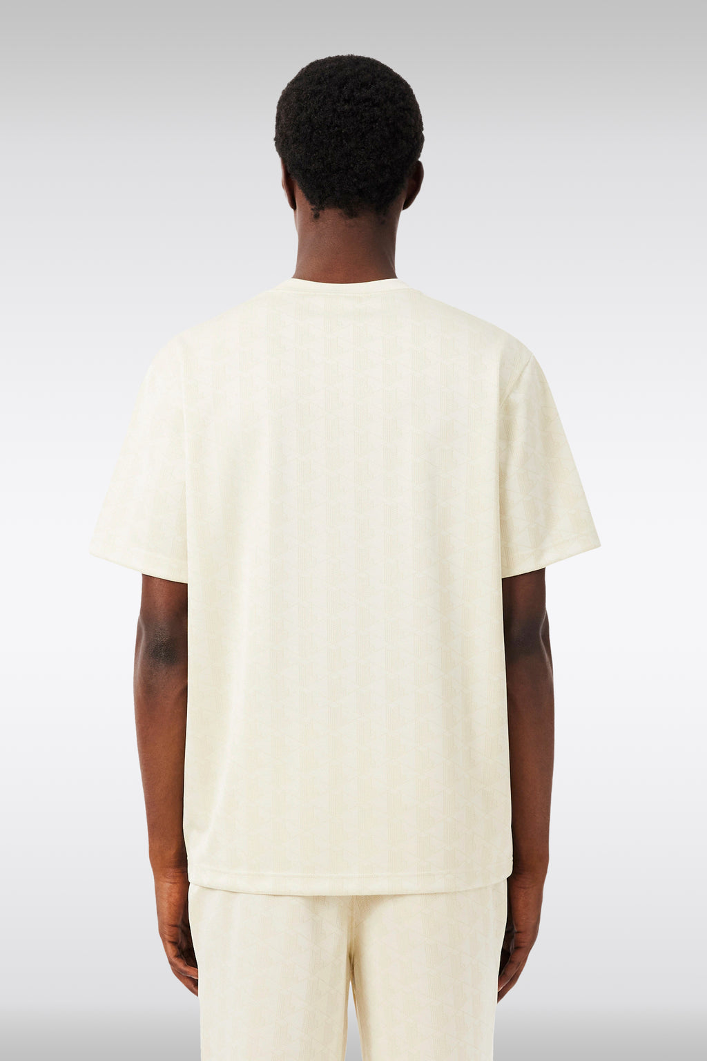 alt-image__T-shirt-beige-chiaro-con-motivo-jacquard-monogram