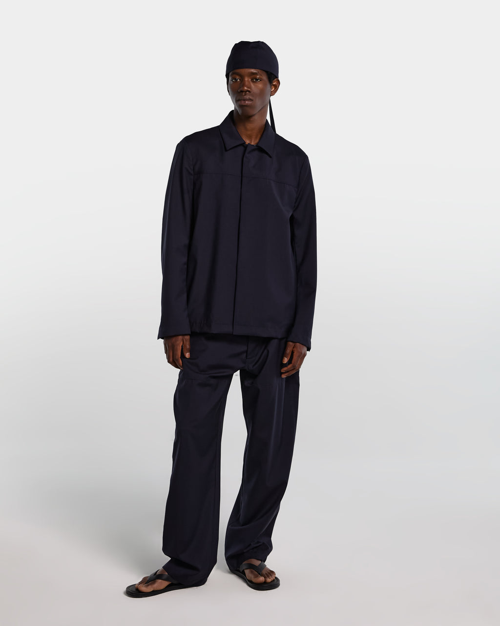 alt-image__Giacca-in-frescolana-blu-navy