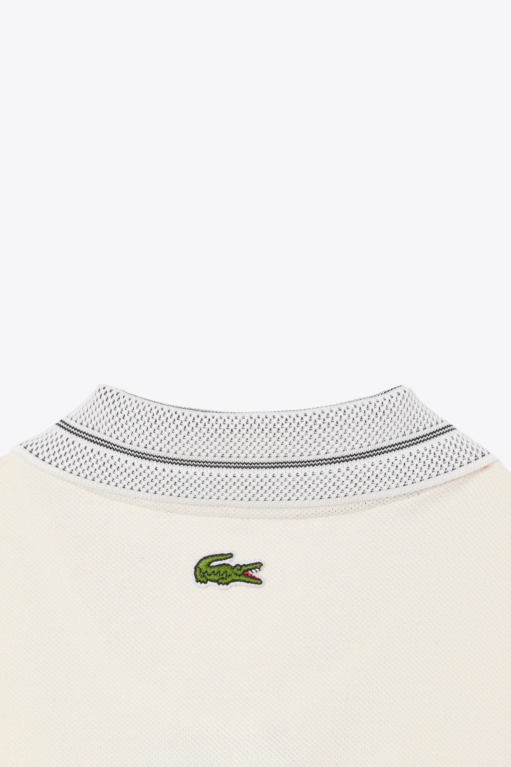 alt-image__Polo-in-cotone-color-panna-con-colletto-ricamato-a-contrasto-e-logo-a-rombo-al-petto