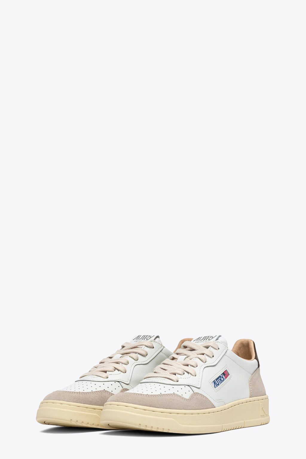 alt-image__Sneakers-bassa-in-pelle-bianca-con-tab-marrone---Medalist