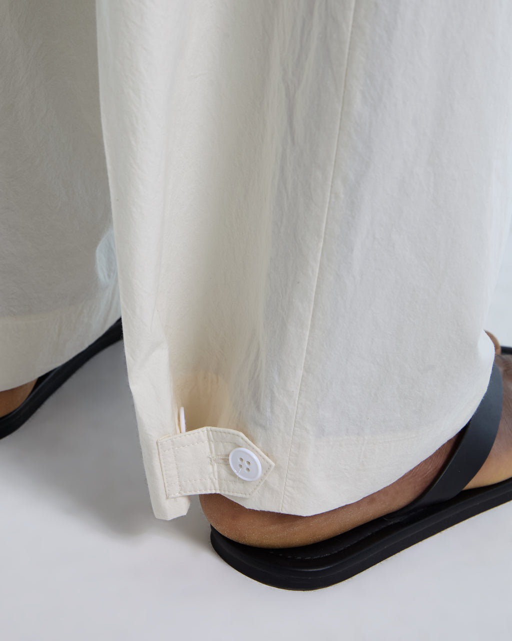 alt-image__Pantalone-in-popeline-di-cotone-panna