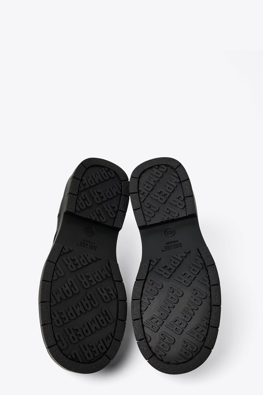 alt-image__Scarpa-derby-in-pelle-nera-con-cucitura-a-vista---Alaro