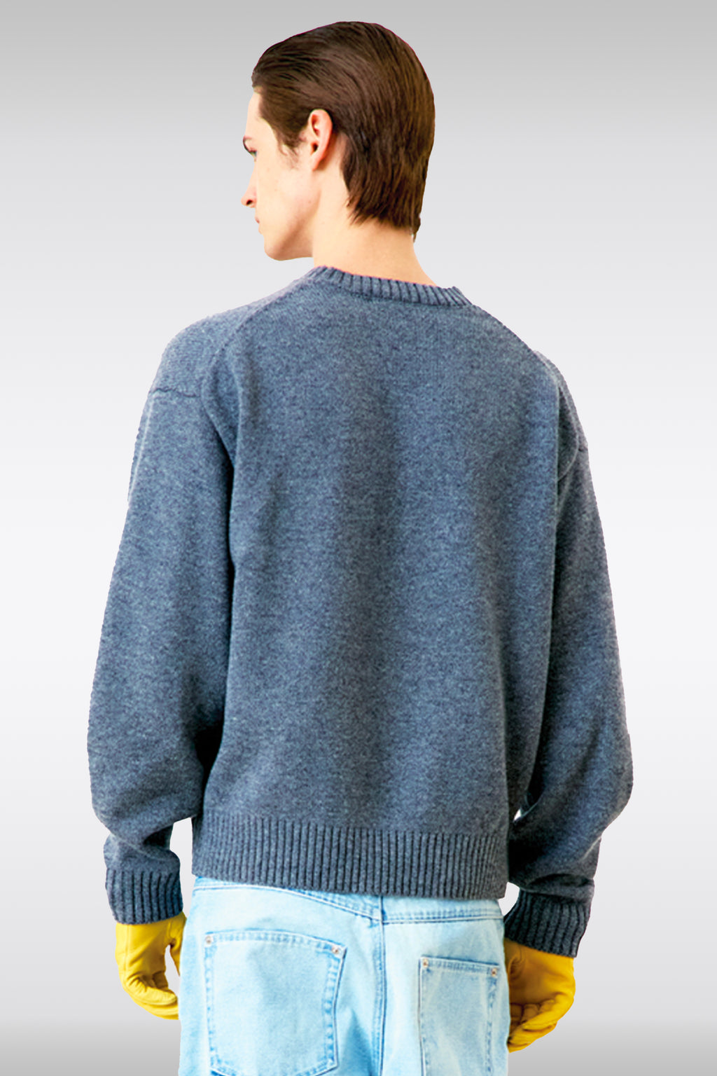 alt-image__Mid-grey-wool-boxy-fit-sweater---Wool-Cropped-Crewneck-Sweater