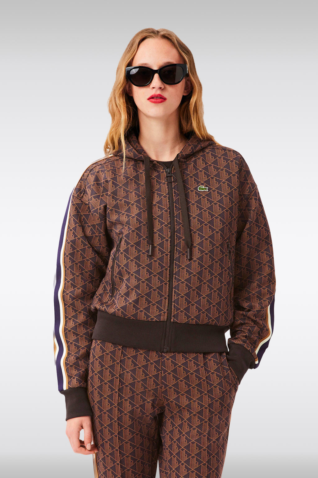 alt-image__Felpa-con-motivo-jacquard-monogram-viola-e-arancione-con-zip