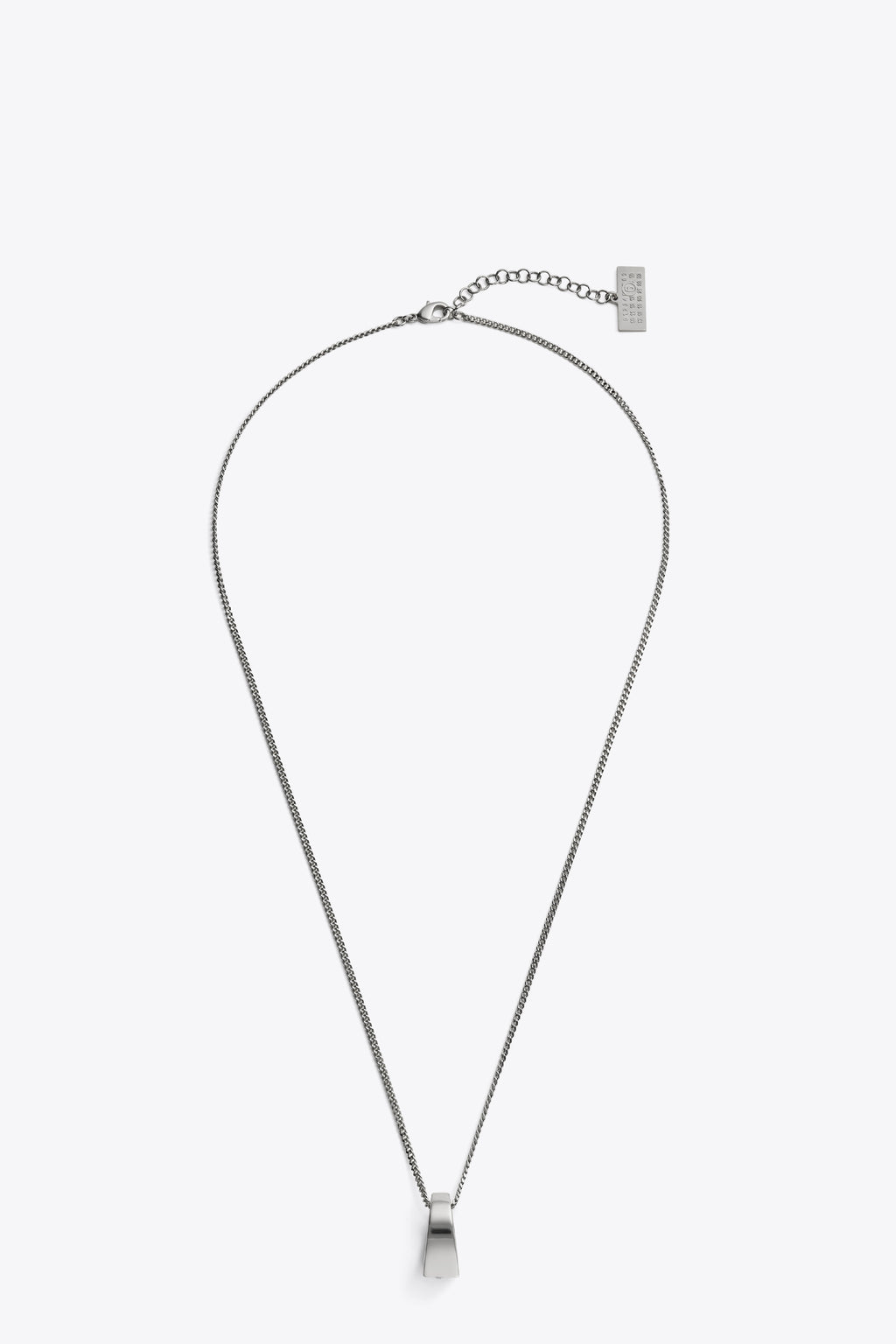alt-image__Collana-in-ottone-color-argento-con-anello-pendente-con-logo-numerico-e-strass