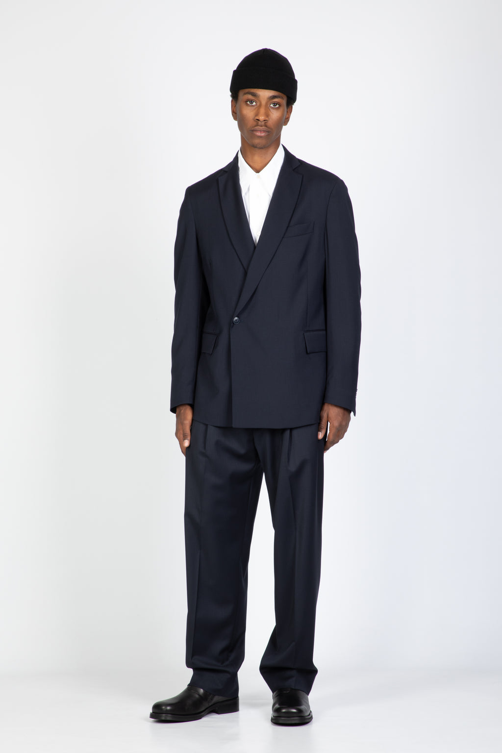 alt-image__Pantalone-in-frescolana-blu-navy-con-pince-frontale---Vincent