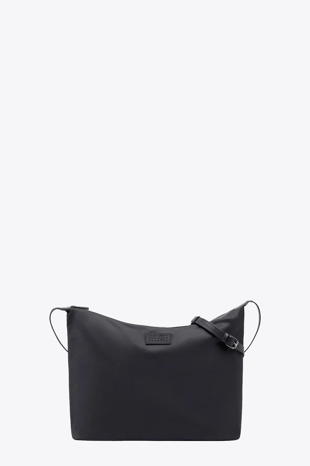 alt-image__P9062-Nero