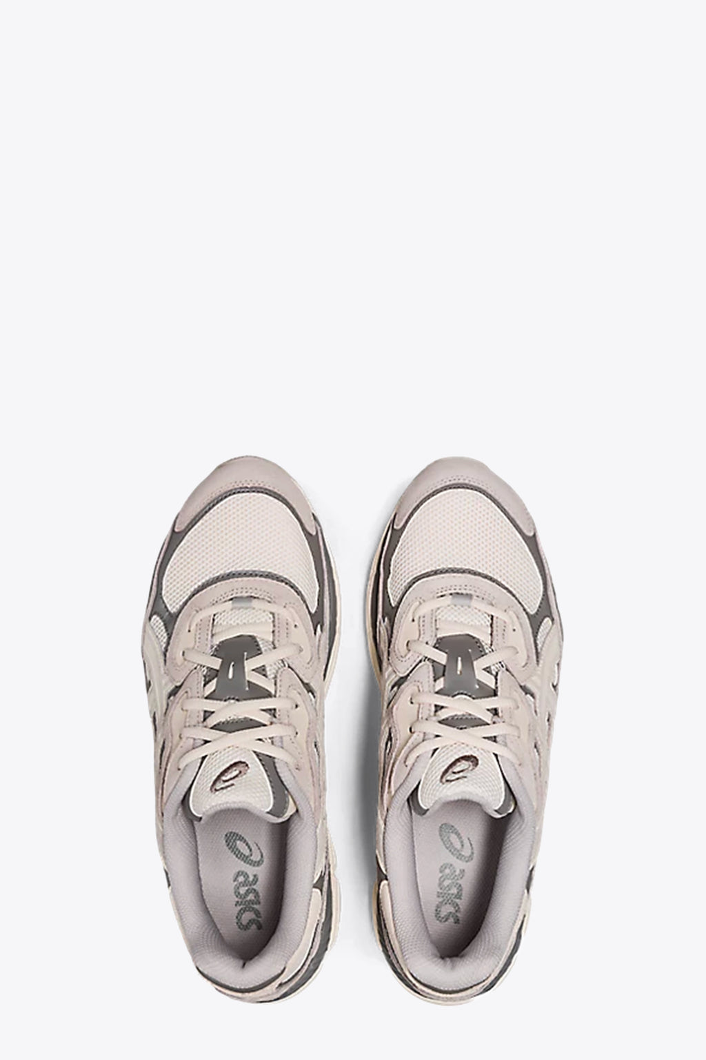 alt-image__Off-white-mesh-and-grey-suede-low-sneaker---Asics-Gel-Nyc