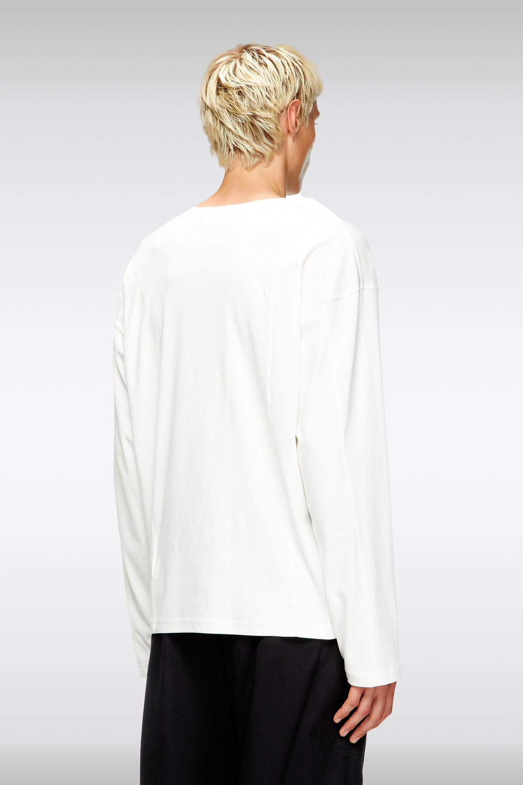 alt-image__T-shirt-bianca-in-cotone-con-maniche-lunghe---T-Boxt-Ls-Int
