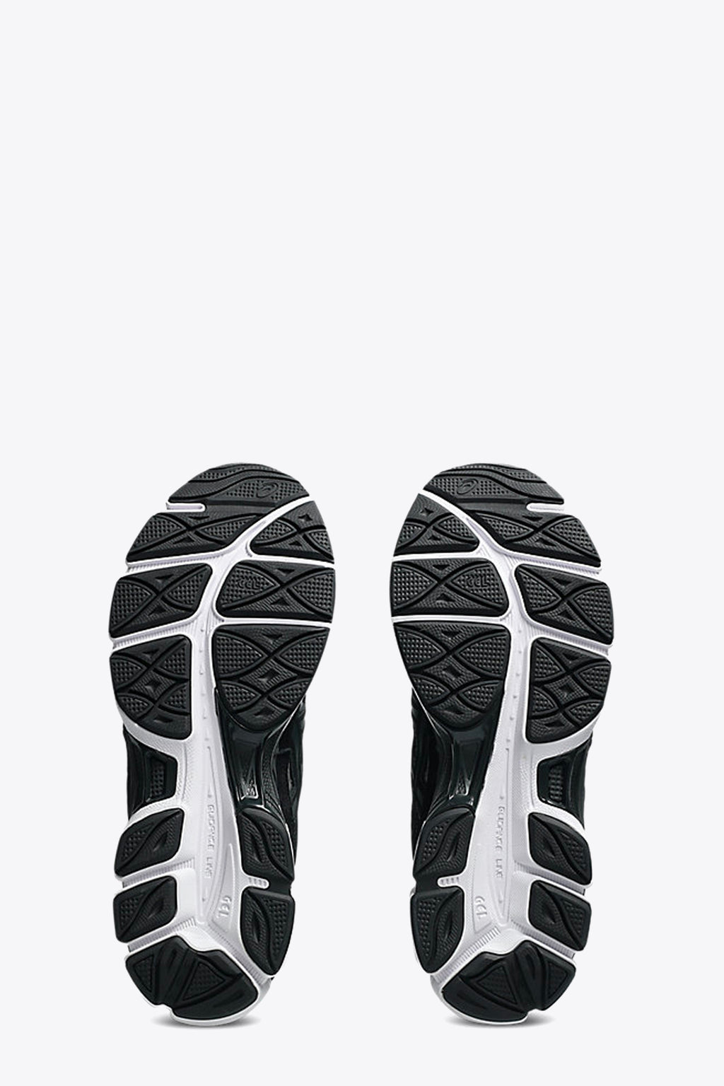 alt-image__Black-mesh-and-suede-lace-up-low-sneaker---Asics-Gel-Nyc