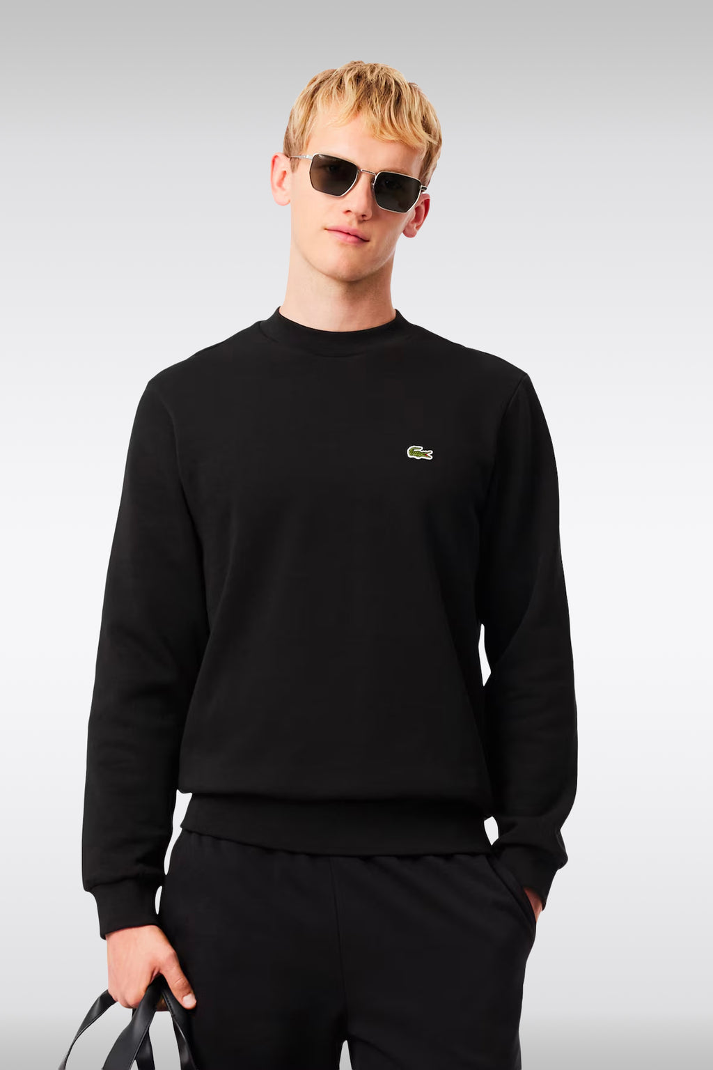 alt-image__girocollo-Nero