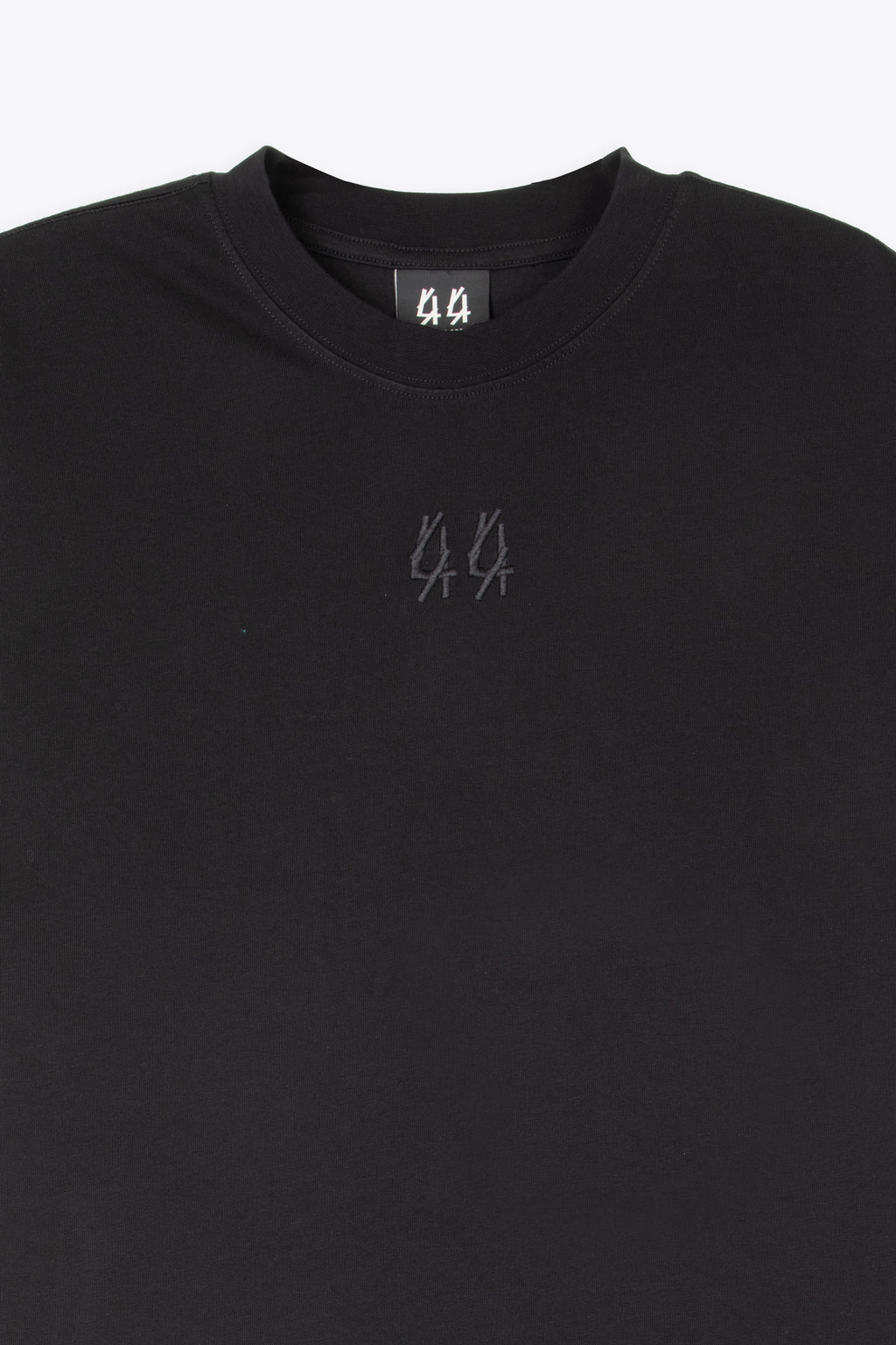 alt-image__Black-cotton-t-shirt-with-front-logo-embroidery-and-back-patch---Classic-Patch-Tee