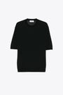T-shirt nera in maglia con collo lupetto 