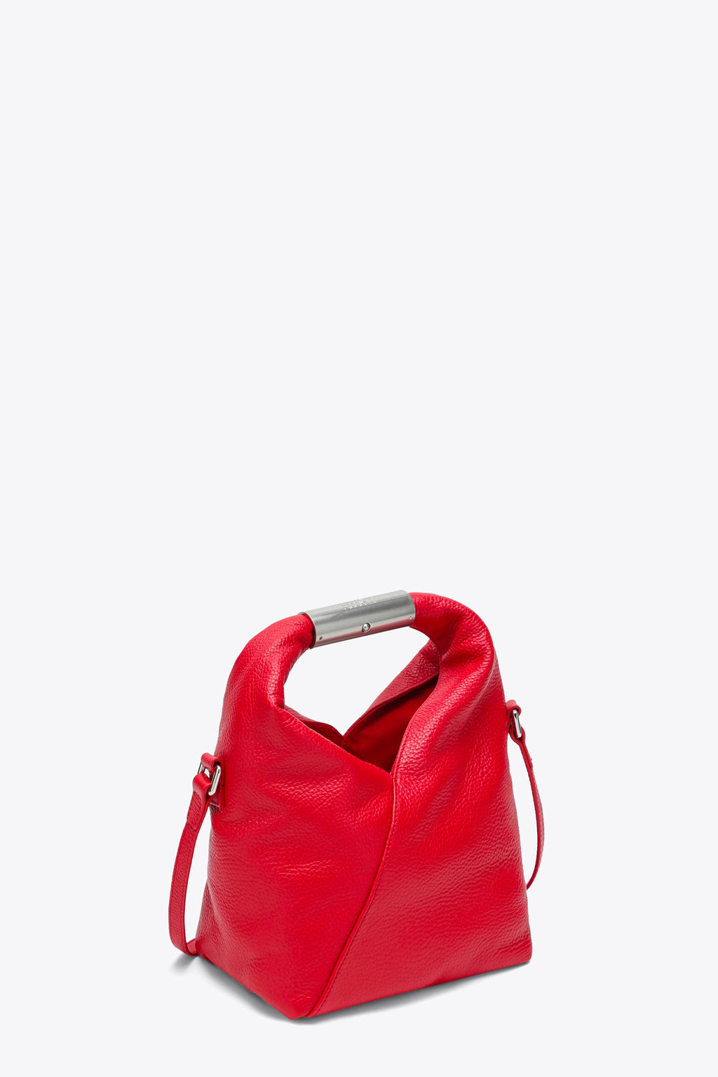 alt-image__P9068-Rosso