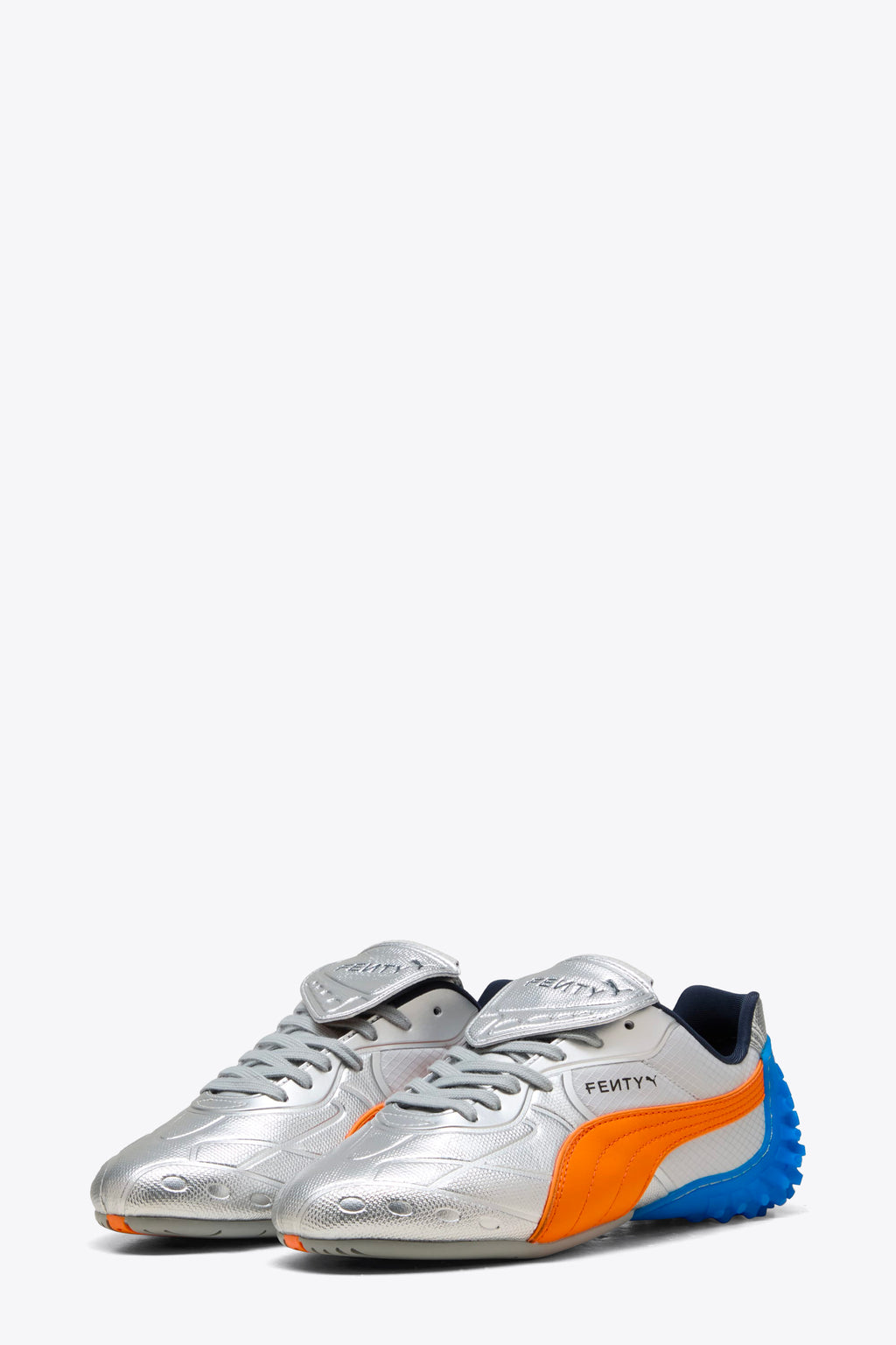 alt-image__FENTY-X-PUMA-AVANTI-LS-X-Argento