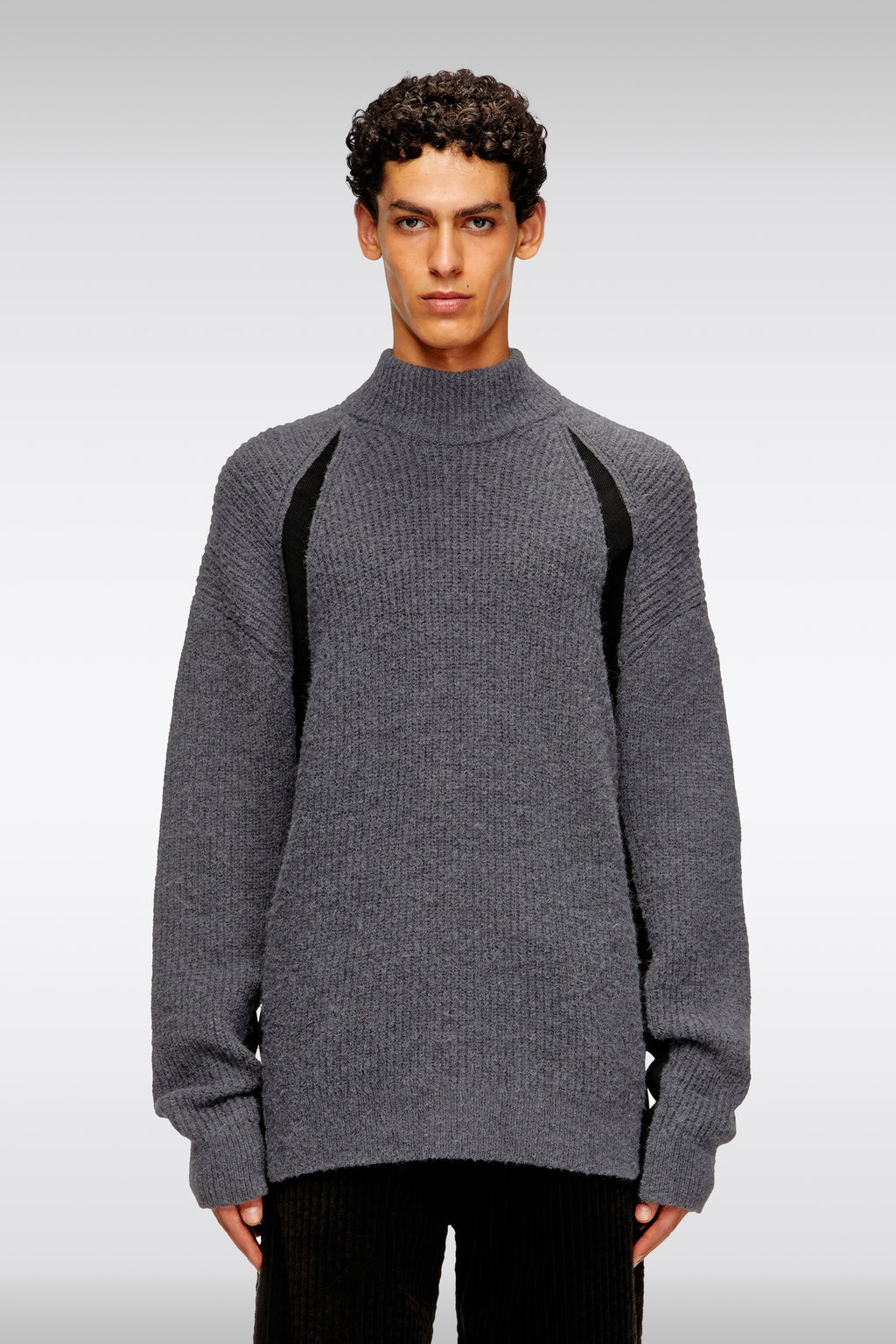 alt-image__Pullover-grigio-in-lana-d'alpaca-a-coste-con-inserti-neri---K-Lollo-Tn