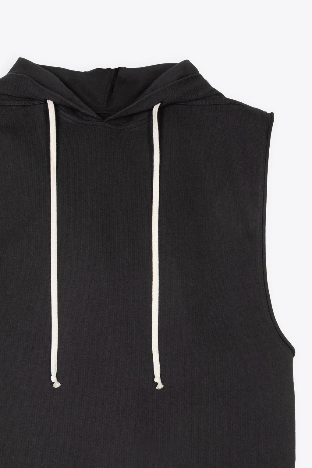 alt-image__T-shirt-nera-smanicata-con-cappuccio---Hooded-Tunic