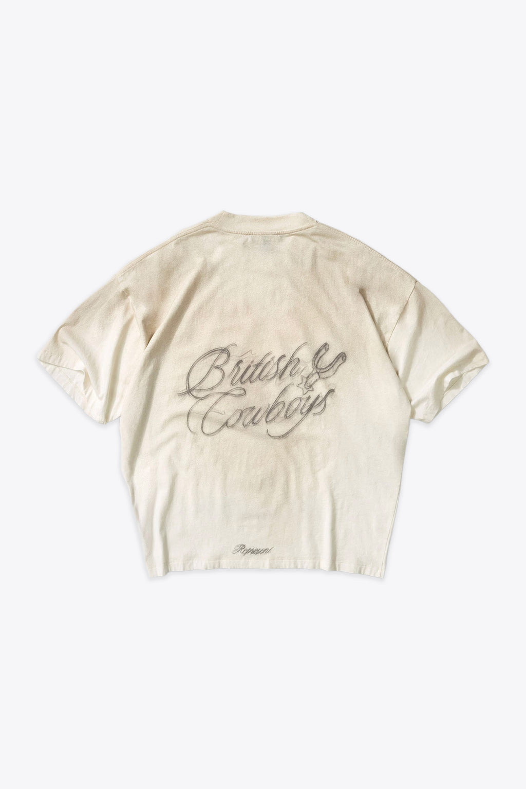 alt-image__T-shirt-in-cotone-color-panna-con-stampa-grafica---British-Cowboys-T-Shirt