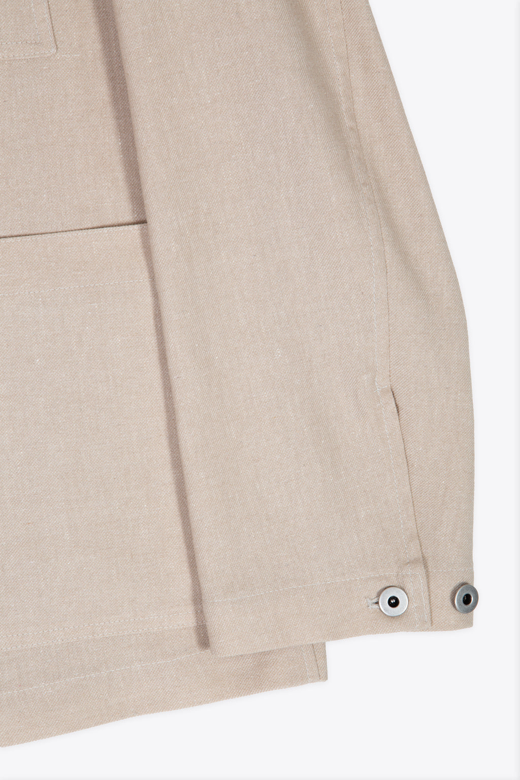 alt-image__Giacca-in-misto-lino-beige-con-tasche-applicate---Castelluccio