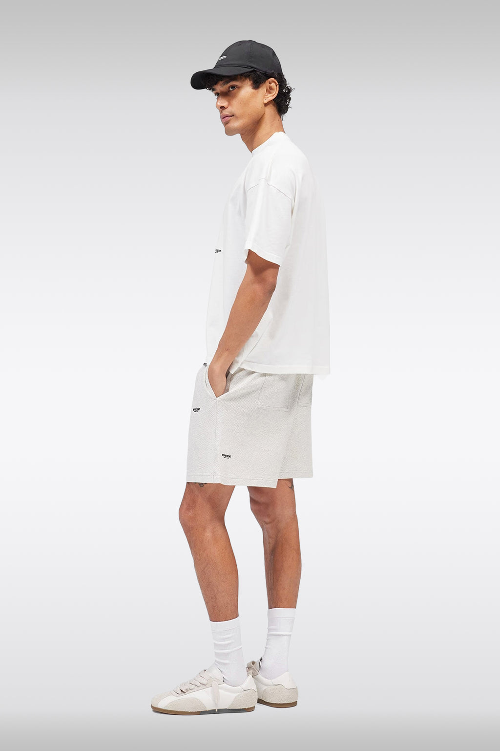 alt-image__MICRO-OWNERS-CLUB-T-SHIRT-Panna