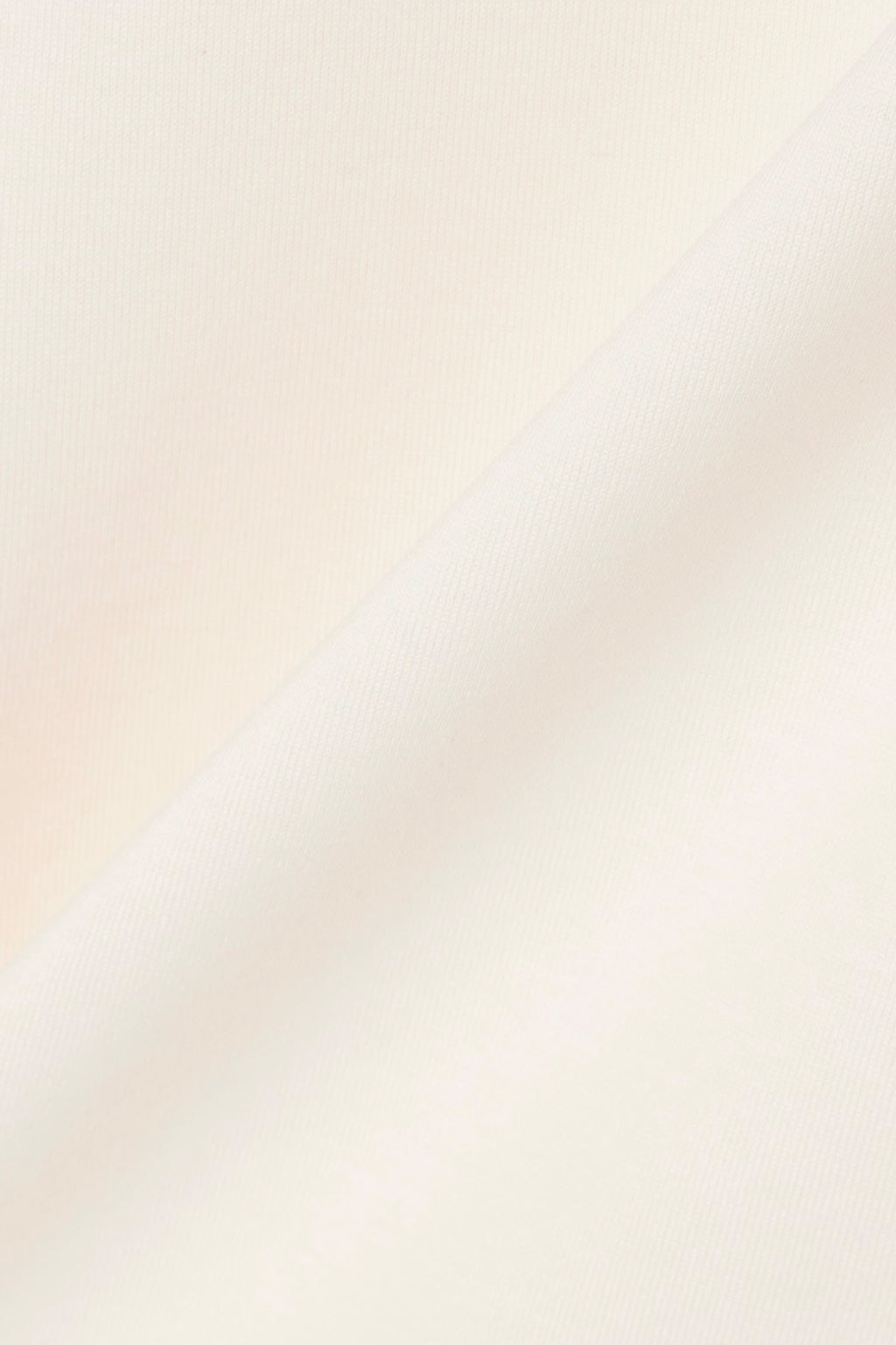 alt-image__T-shirt-in-cotone-color-panna-con-girocollo-a-contrasto-e-logo-a-rombo-al-petto