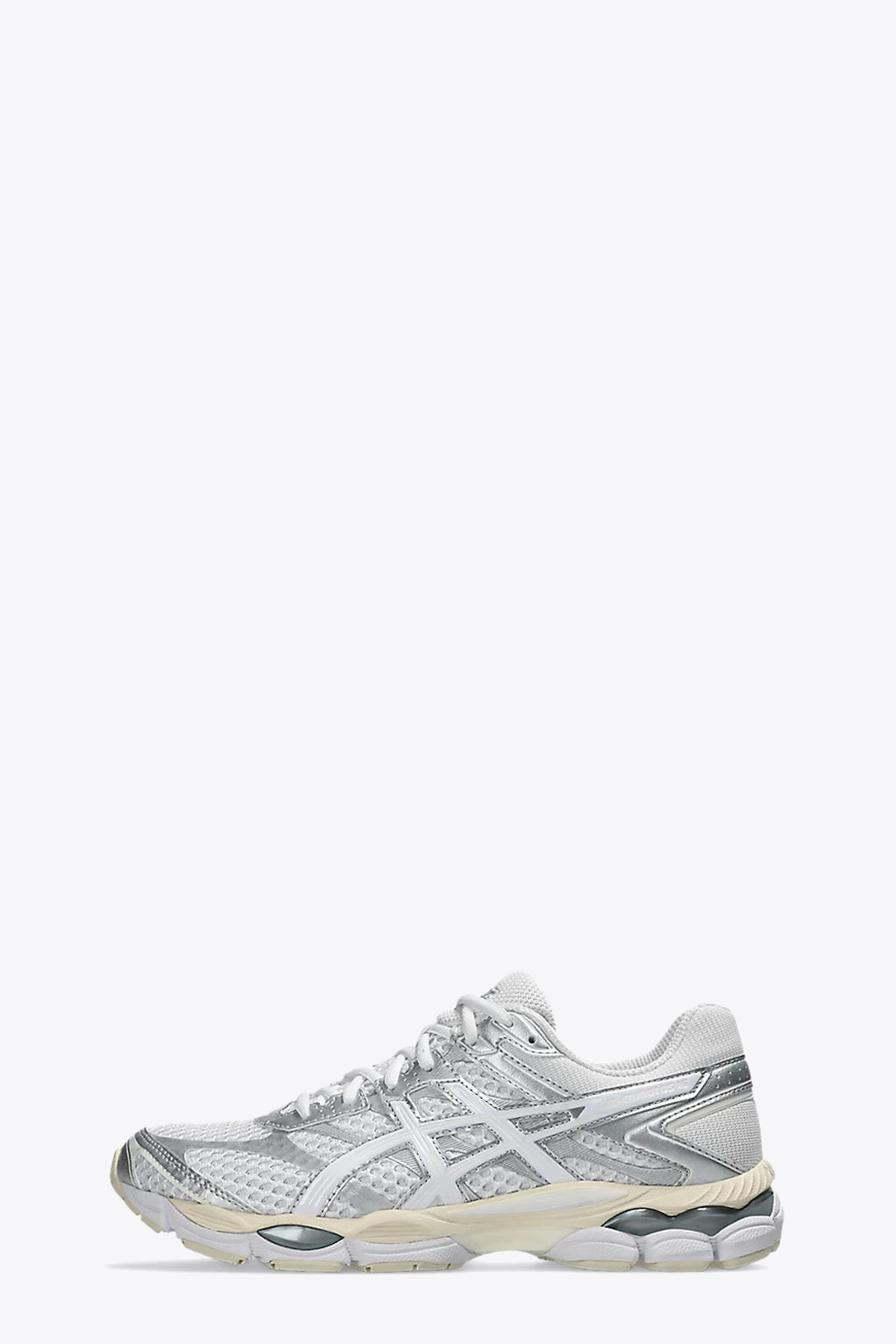 alt-image__White-mesh-lace-up-low-sneaker-with-silver-details---Asics-Gel-Cumulus-16