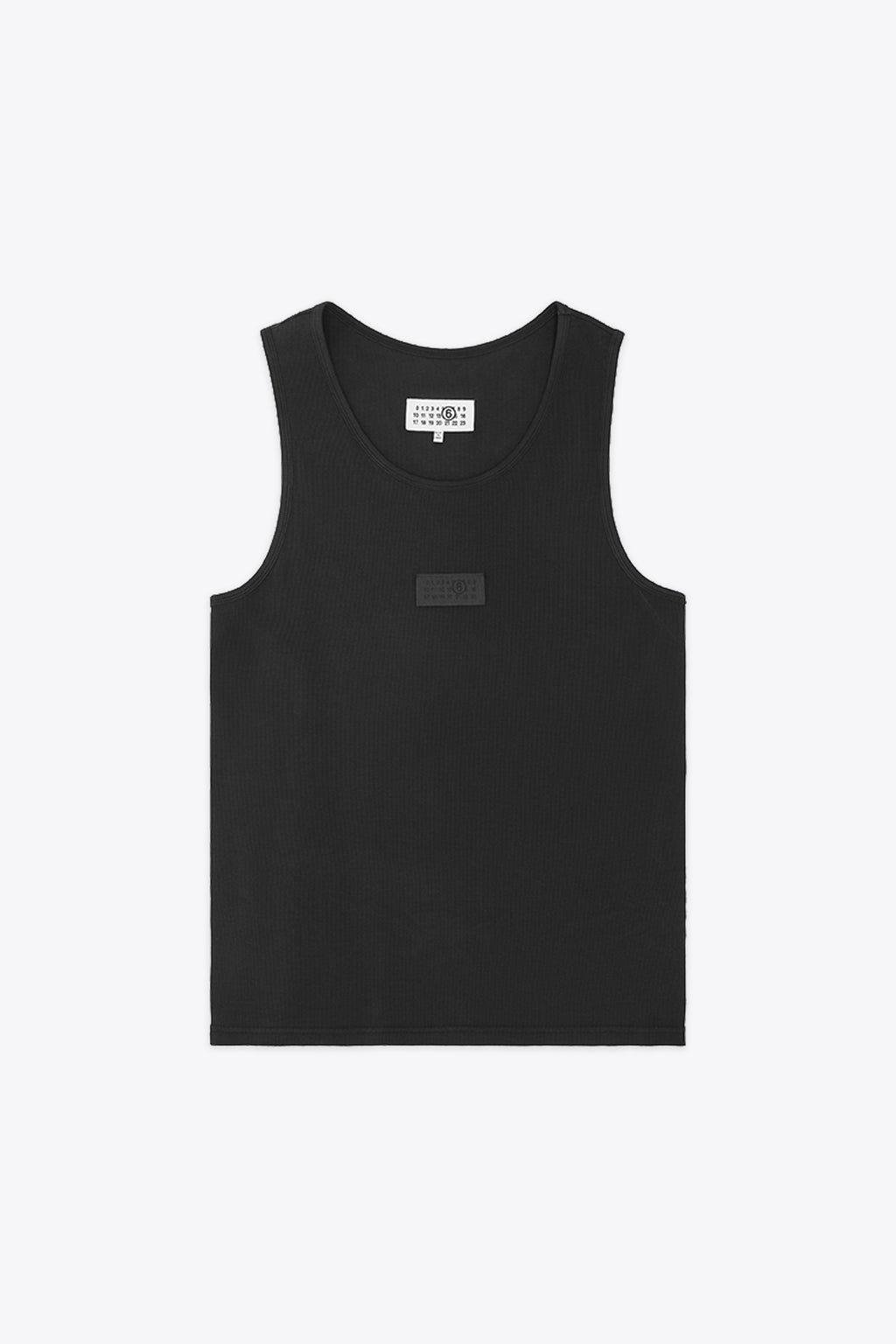 alt-image__Canotta-nera-in-cotone-a-coste-con-etichetta-e-logo-numerico